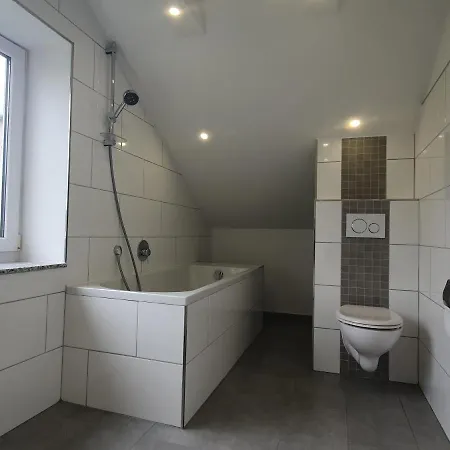 Ruhige Und Moderne 2-zi. Appartamento Kulsheim